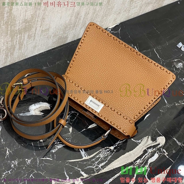 #��� ��ī�� �ڶ� ��Ʈ�� 88N335W-900