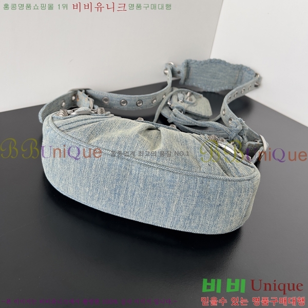 #�߷��þư� LE CAGOLE �� ī�� Xs ����� 6713091-19