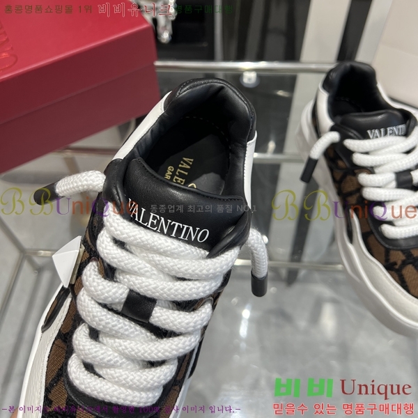 �߷�Ƽ�� ONE STUD XL ����Ŀ�� 35VA2412201-14 ��5cm