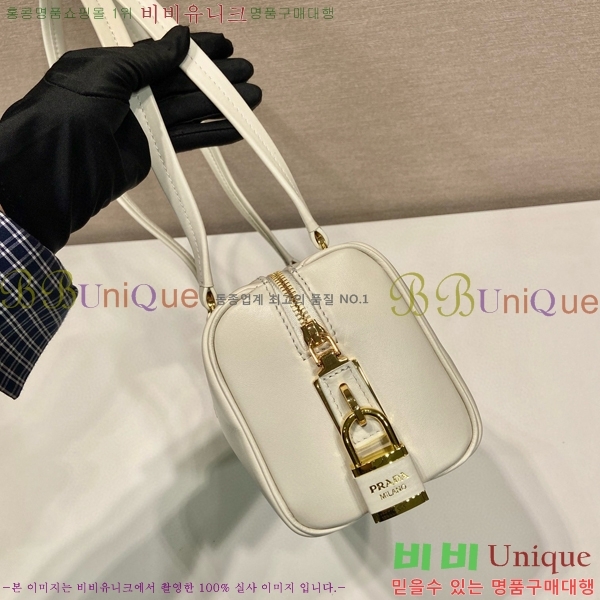 #����� �ﰢ �ΰ� ���� ��Ʈ�� 1BB127-102