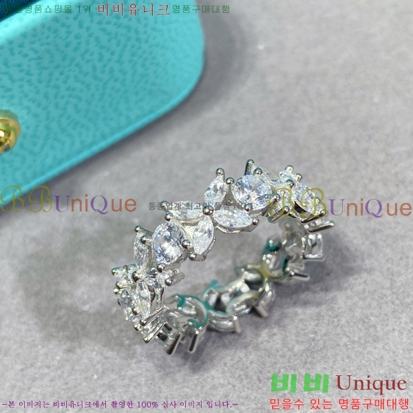 ���� Ƽ�Ĵ� Ŭ���� ���� 11T251141-2