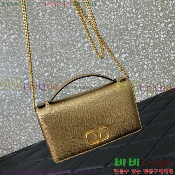 #�߷�Ƽ�� ����ٴ� V�ΰ� ü�ι� 40VA0682518-2