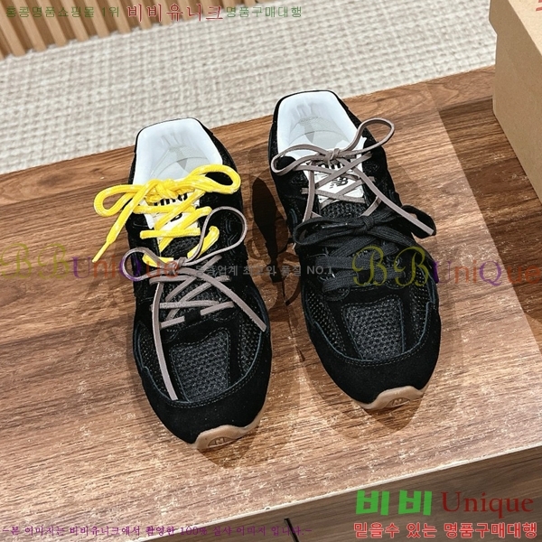 ���� ���߶��� X �̿�̿� ����Ŀ�� MU2411552-3