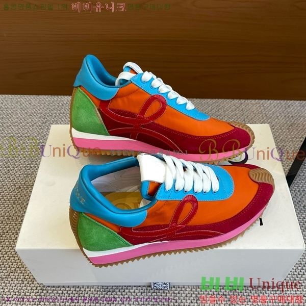 ���� �ο��� ����Ŀ�� 29LW249306-17