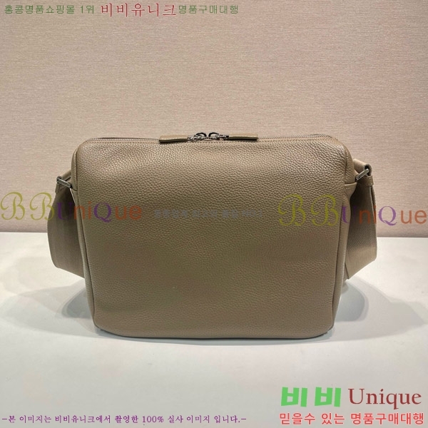 #����� �ﰢ �ΰ� ���� ũ�ν��� 2VH182-102