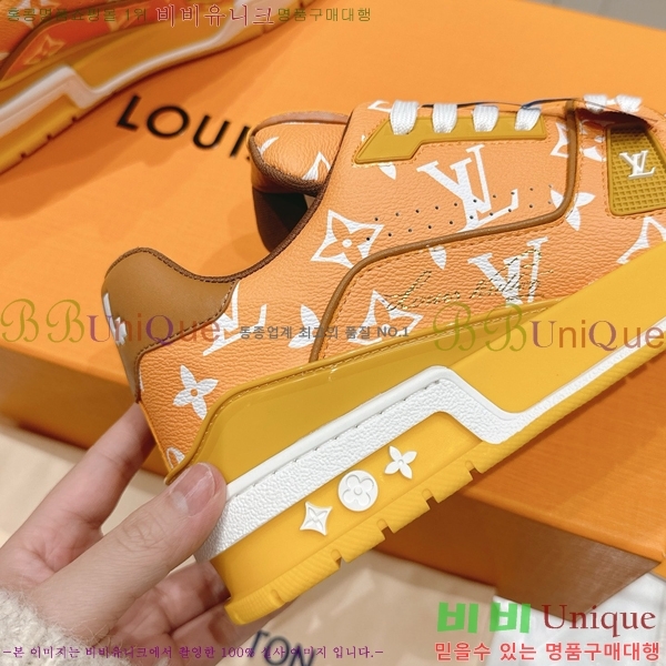 �������� LV Ʈ���̳� ����Ŀ�� LV198877-5