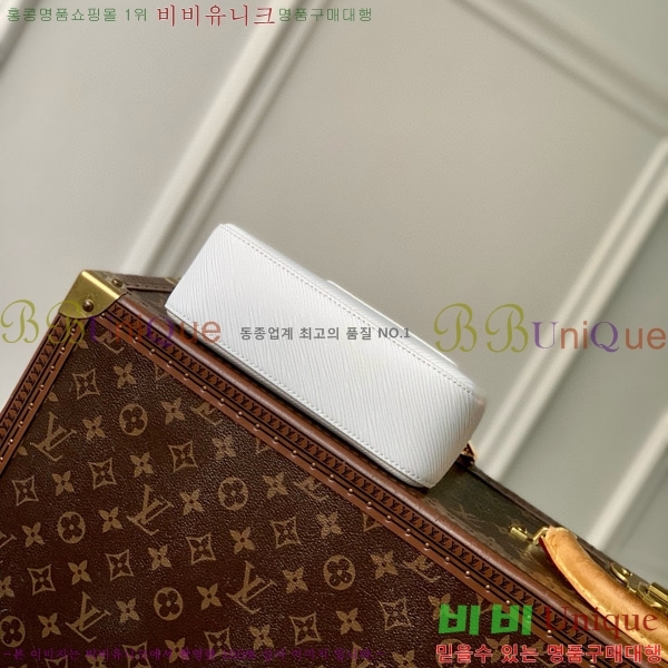 #���̺��� x ����ī�� Ÿī�� �������� ���� ��Ƽ�÷� M13100-101