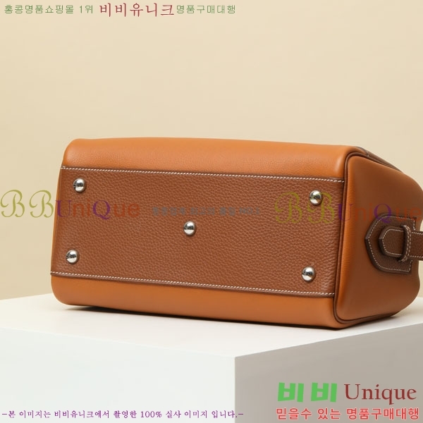 #�����޽� Nouveau On Boby ũ�ν��� NB290250-3 ����ǰ