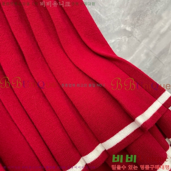 ���� ����� ��ĿƮ TB2400331-2