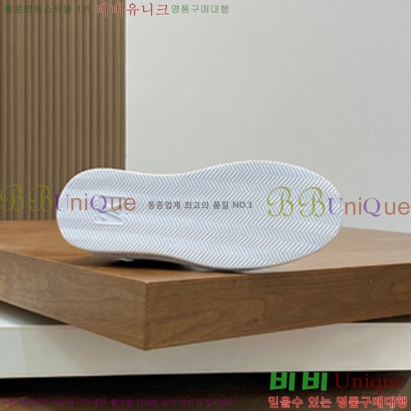 ���� ���̺��� ����Ŀ�� 40LV47521419-2