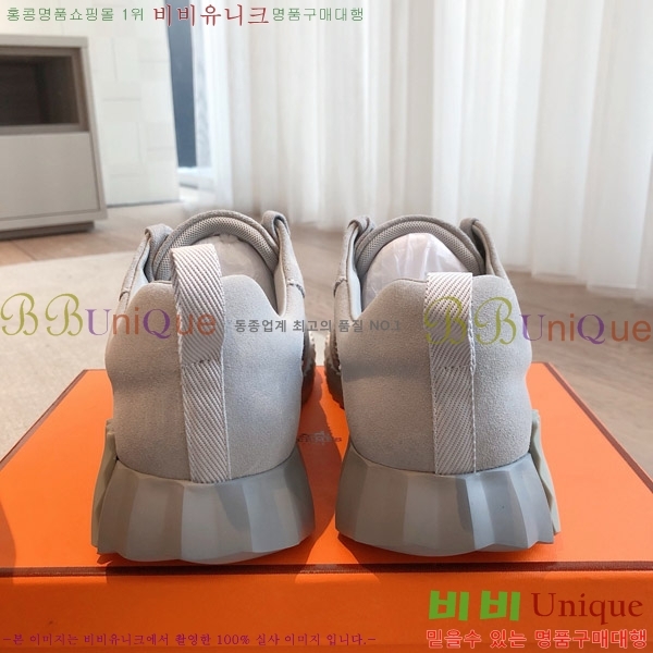 �����޽� �ٿ�� ����Ŀ�� 34H746537-1