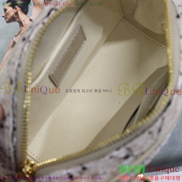 #��� ���̺� ������ East-West ���� S2388-103