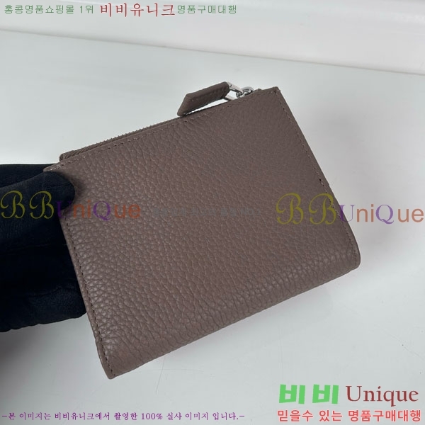 #����� �ﰢ �ΰ� ���� ������ 2ML049-1