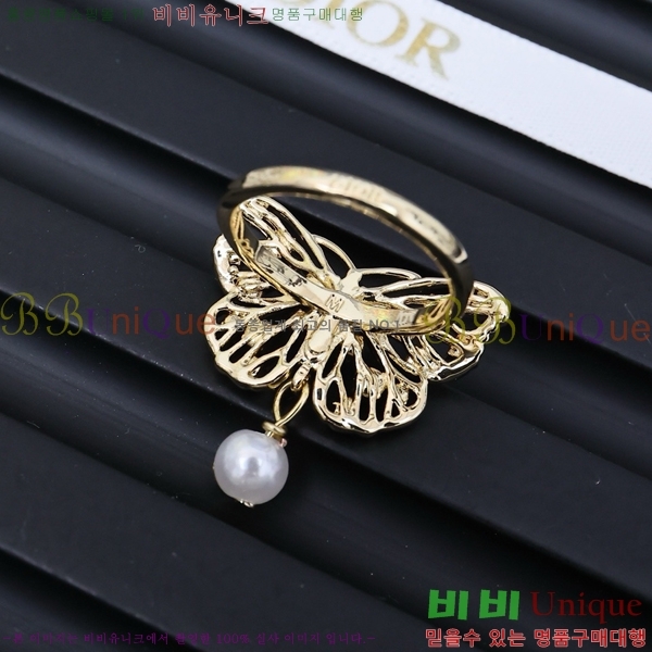 ��� ���� D85001322-5