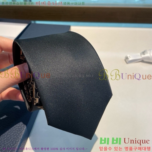 #��� �̷��� ��Ÿ�� DOI5892-4