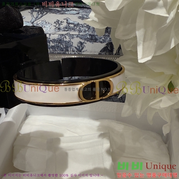 ��� 30 ������ CD ���� ��� ���� 11D253206-2