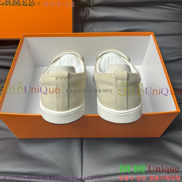 ���� �����޽� ������ HR59589-4