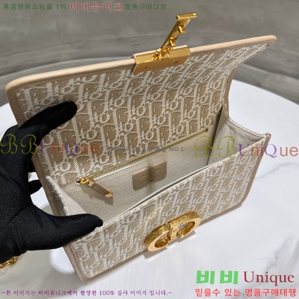 #��� 30 ������ �̽�Ʈ ����Ʈ ü�� �� M9334-304