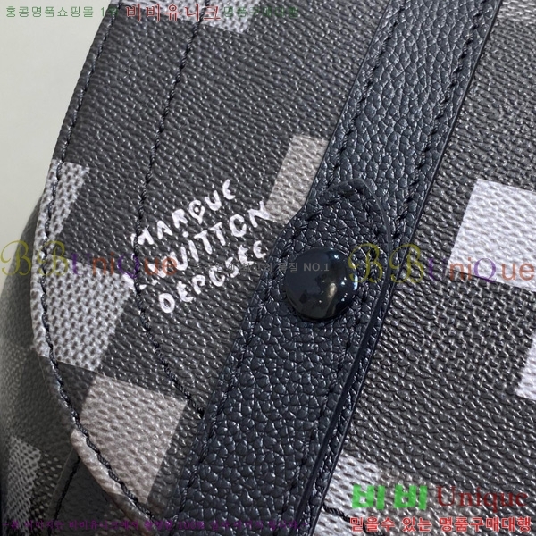 #���̺��� ũ�������� MM ���� M14952-101