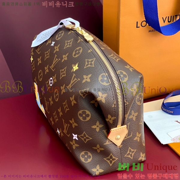 #���̺��� �ڽ���ƽ �Ŀ�ġ GM M14891-101