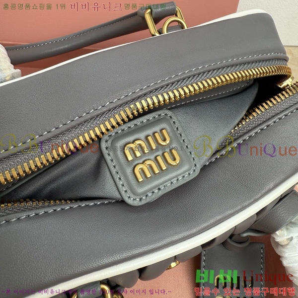 #�̿�̿� �Ƹ�ī�� ���׶�� 5BB142-400