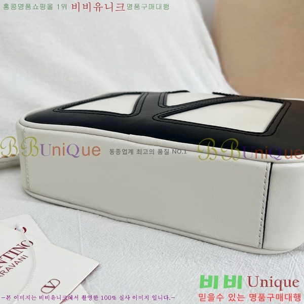 #�߷�Ƽ�� ����ٴ� ��� ���۽�Ÿ ���� ���� ũ�ν��ٵ� �� 22090S-101