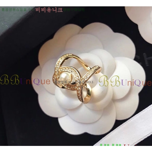 ��* ���� CHA1209-4