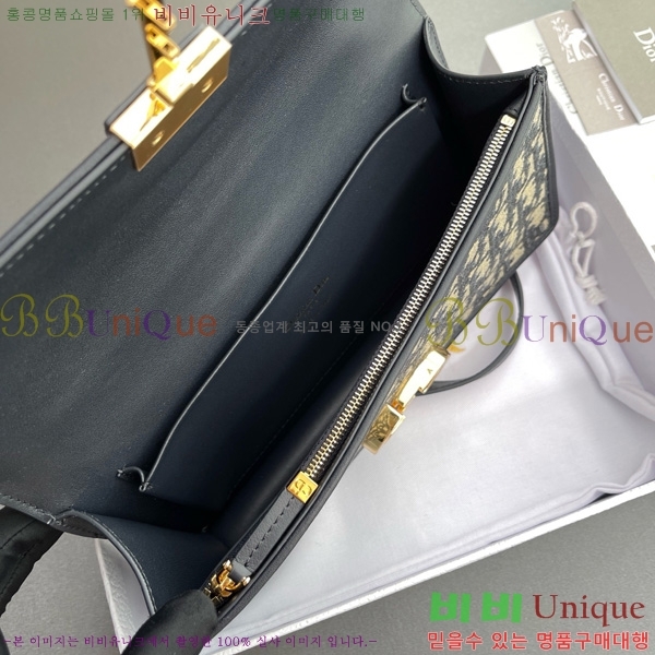 #��� 30 Montaigne ž �ڵ�� M9601-101