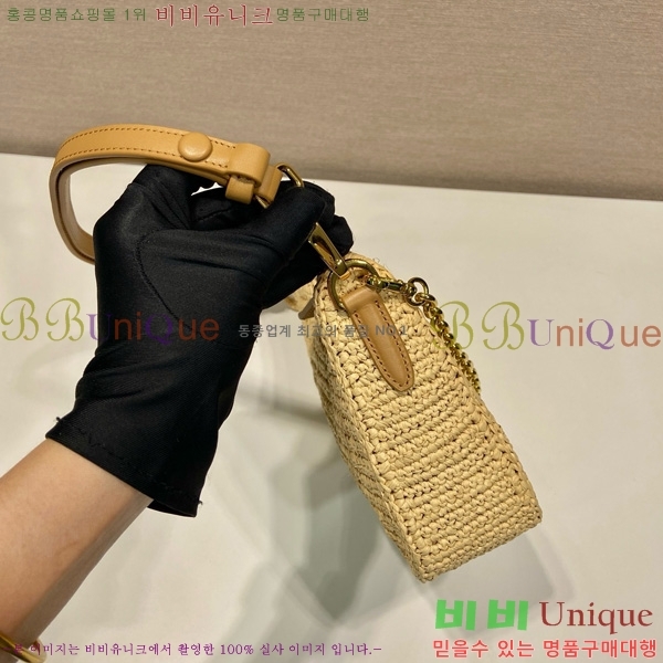 #����� �ΰ� ������� ���Ǿ� ȣ���� �̴� 1BC204B-101