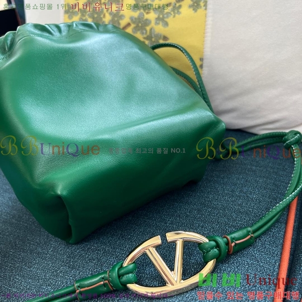 #�߷�Ƽ�� ����ٴ� ���̷ΰ� �̴� Ǫ�� ��Ŷ�� 20877-4