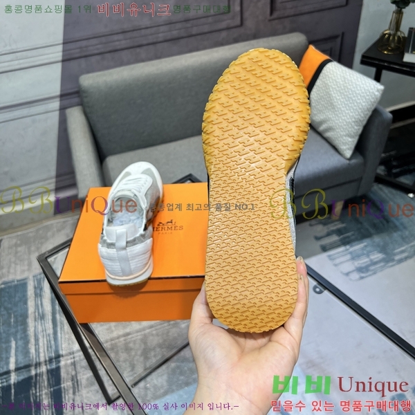 ���� �����޽� ����Ŀ�� HR599108-2