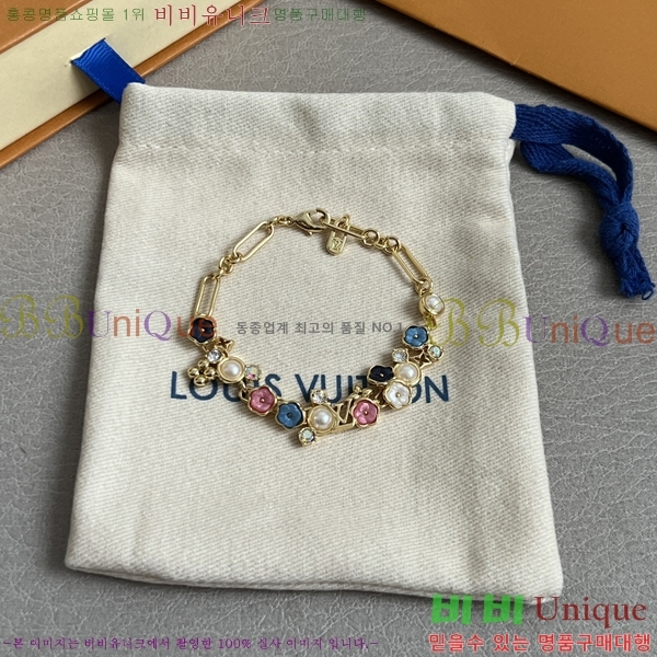 ���� ���̺��� Ŭ���� ���� 10LV256182-1