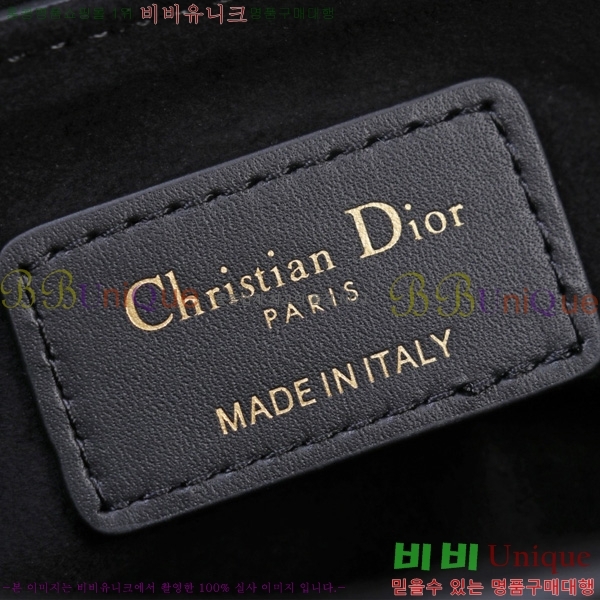 #��� ���� ��Ʈ�� ����Ʈ�� �̴� M0465-102