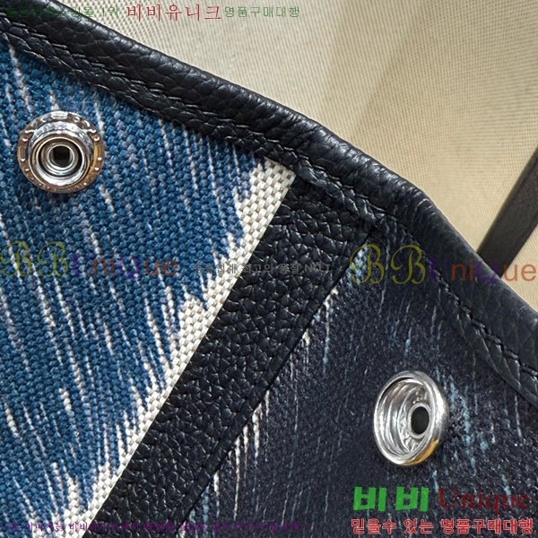 #�����޽� ������Ƽ 36 HE856977-203