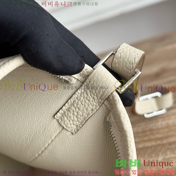 #�����޽� Berlingot 23 PM HE27855141-302