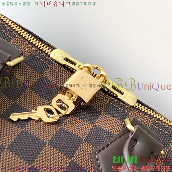 #���̺��� ���ǵ� �ݵѸ��� 25 ���� N40575-1001