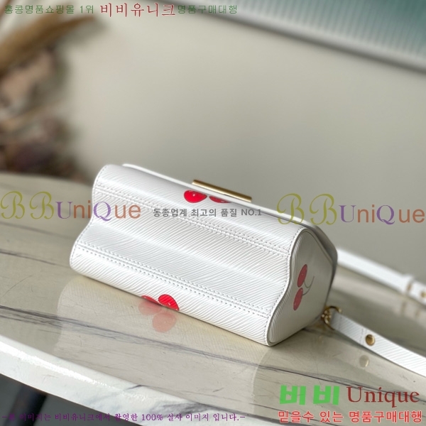 #���̺��� x ����ī�� Ʈ����Ʈ PM ���� M13239-101������-684�����롽