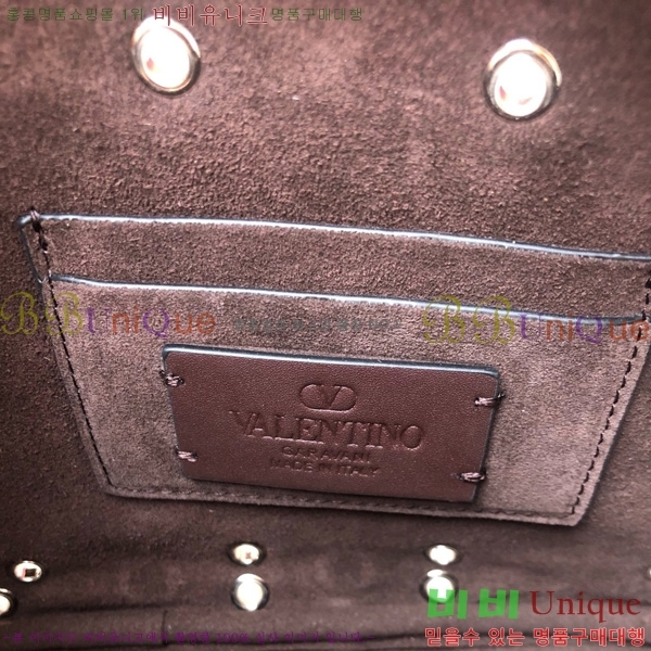 #�߷�Ƽ�� ����ٴ� ����Ʈ �׷��̴� ũ�ν��ٵ� �� 2020-203