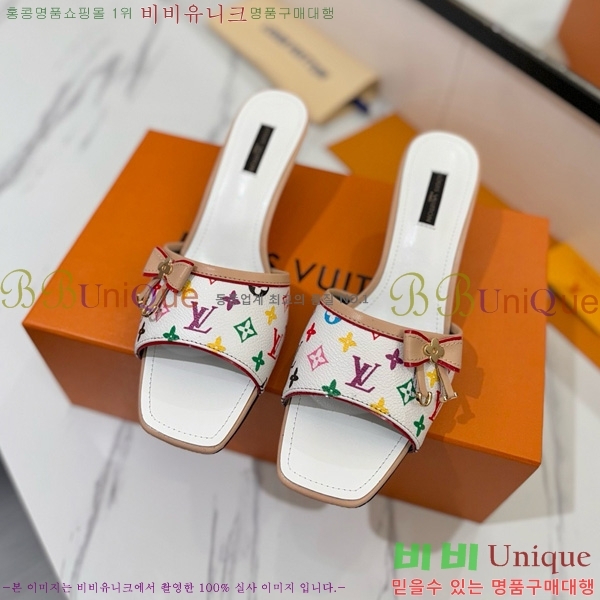 ���̺��� �� ���� 33LV5253860-8 ��5cm