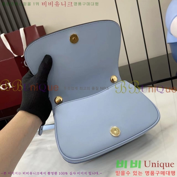 #���� ���е� �̴� ����� 815700-618