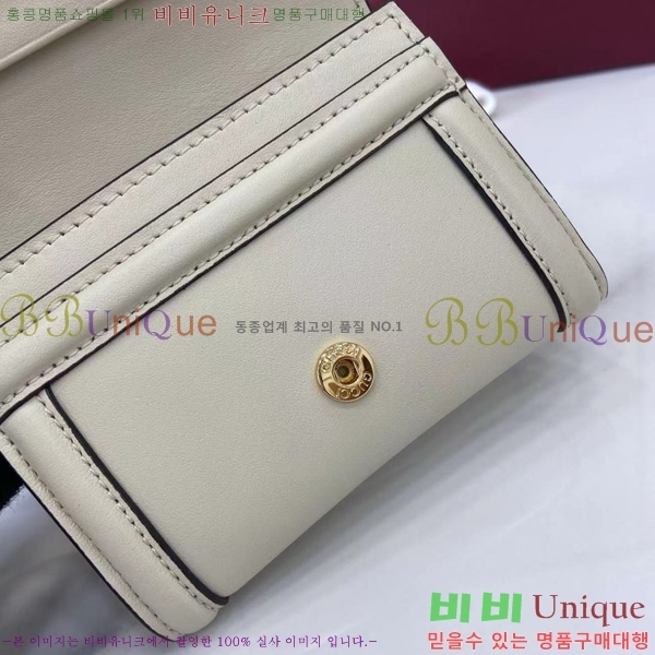 #���� ���е� ī�� ���̽� 818811-103