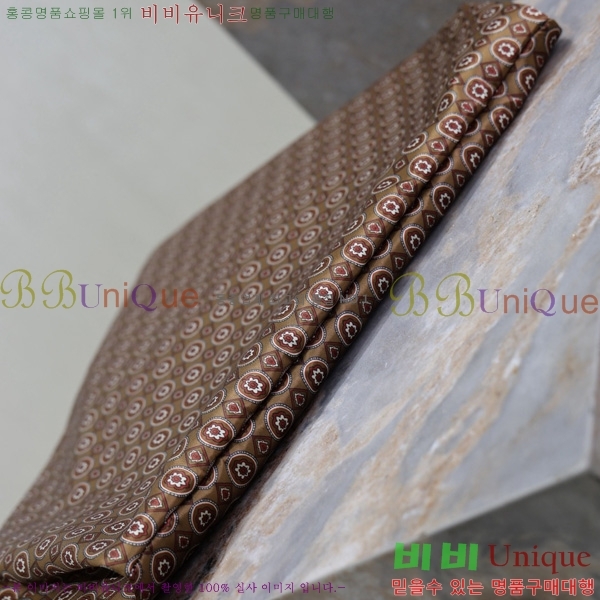 #25SS ���ζ� �Ƹ����� �ڵ�� 834750-102