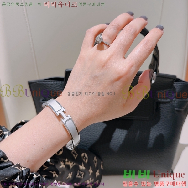 ���� �����޽� Ŭ���ƽ� ���� 8HE256713-1