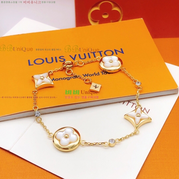 ���� ���̺��� Ŭ���� ���� 9L256183-2