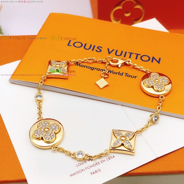 ���� ���̺��� Ŭ���� ���� 9L256183-1