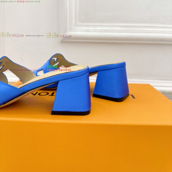 ���̺��� ��ƾ ������ ���� 32LV256234-4 �� 5.5cm