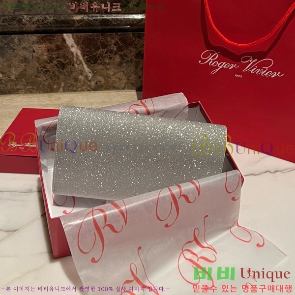 #������� ���� ũ����Ż Ŭ��ġ�� 1523642-1