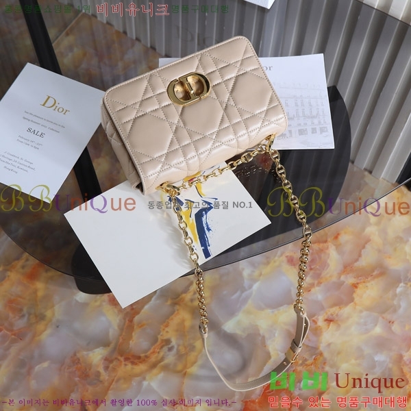 #��� ���� ī�ι� D923600-5