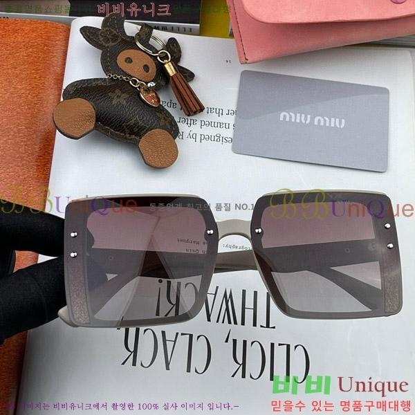 ���� �̿�̿� ���۶� M869921