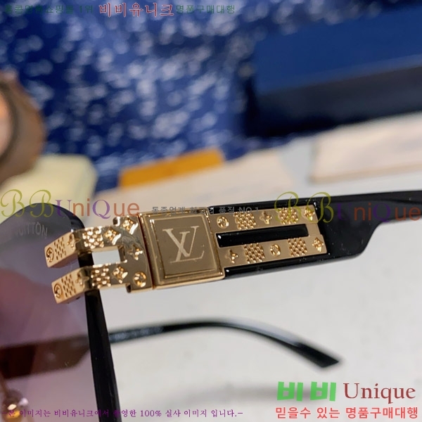 ���̺��� ���۶� L97024-5